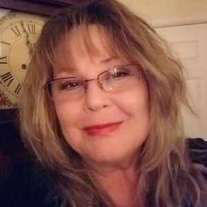 Meet your Posher, Myra